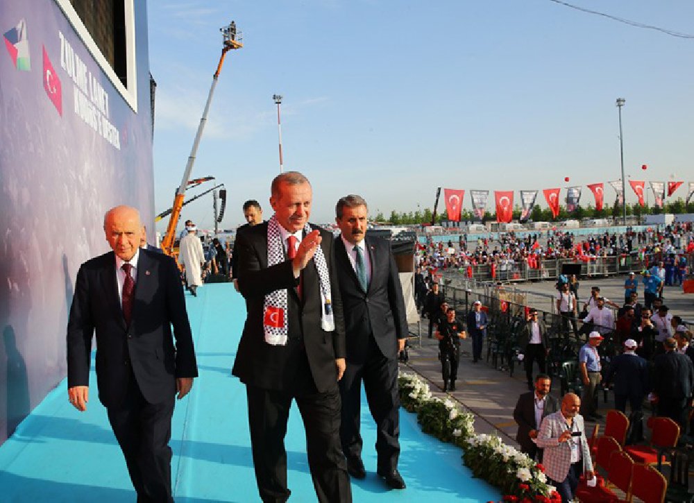 Destici de İstanbul Sözleşmesi'nden çıkılmasını savundu: Kadim Türk aile yapımızdan taviz veremeyiz