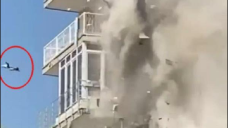 İzmir'de depremde hasar gören binanın yıkımı sırasında aşağı düşen kedinin durumu kritik