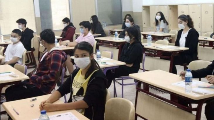 Ortaokullarda yüz yüze sınavlar Mayıs ayına ertelendi