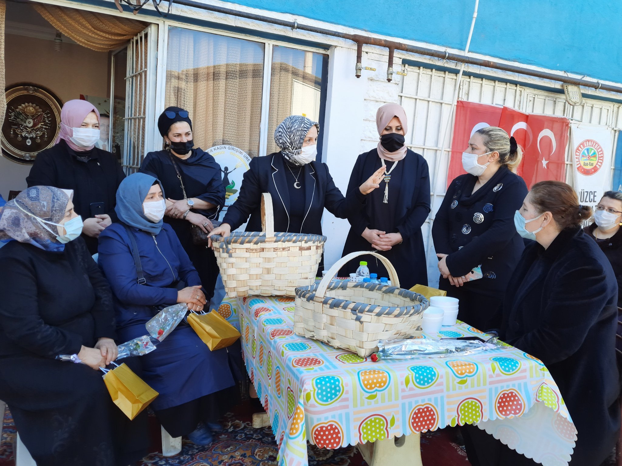 AKP'nin yeni Kadın Kolları Başkanını Süleyman Soylu duyurdu...