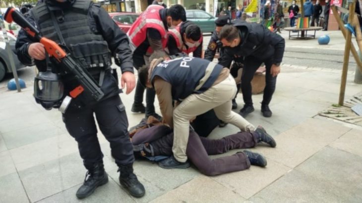 Dün Kadıköy'de gözaltına alınan 35 öğrenci serbest bırakıldı