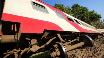 Mısır'da tren kazası: 100'den fazla yaralı