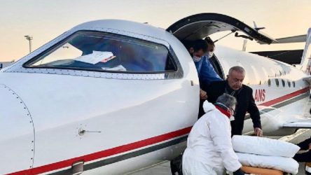 Ambulans uçak şovu bu kez patronlar için