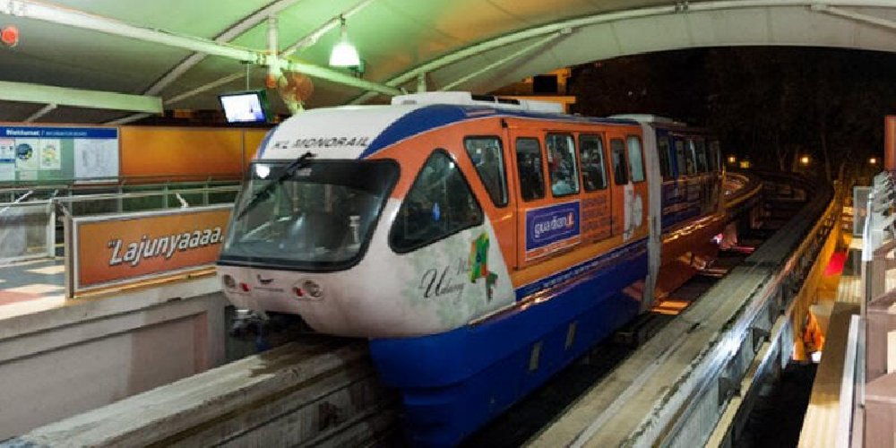 Malezya'da metro trenleri çarpıştı: 213 yaralı