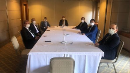 CHP 'dostlar'ıyla buluştu: Birlikte hareket kararı aldılar