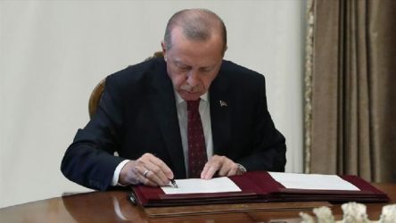 Boğaziçi'ne iki yeni fakülte kurulmasına, YÖK'ün onayı alınmadan Erdoğan karar vermiş
