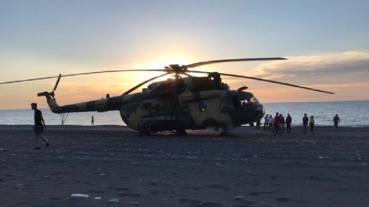 Azerbaycan askeri helikopteri Giresun'da sahile zorunlu iniş yaptı