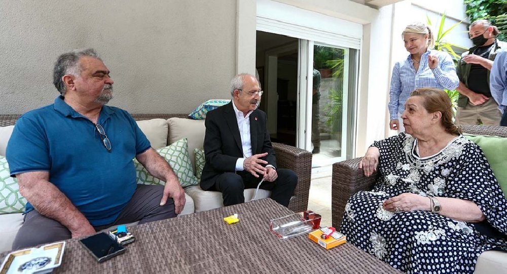 Kılıçdaroğlu Özal ailesini ziyaret etti