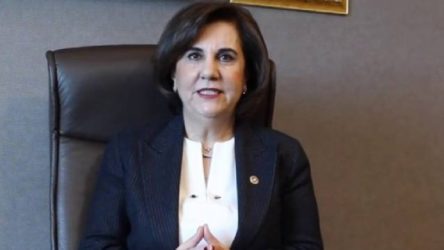 Parti Meclisi Üyesi Gaye Usluer CHP'den istifa etti