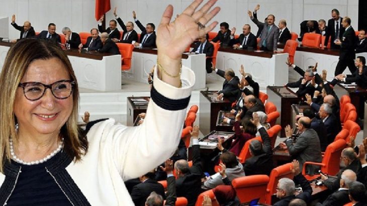 'Ruhsar Pekcan'ın dezenfektan satışı araştırılsın' önergesi AKP ve MHP oylarıyla reddedildi