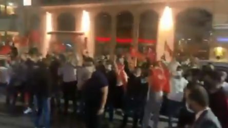 VİDEO | Soylu destekçileri Habertürk önünde toplandı