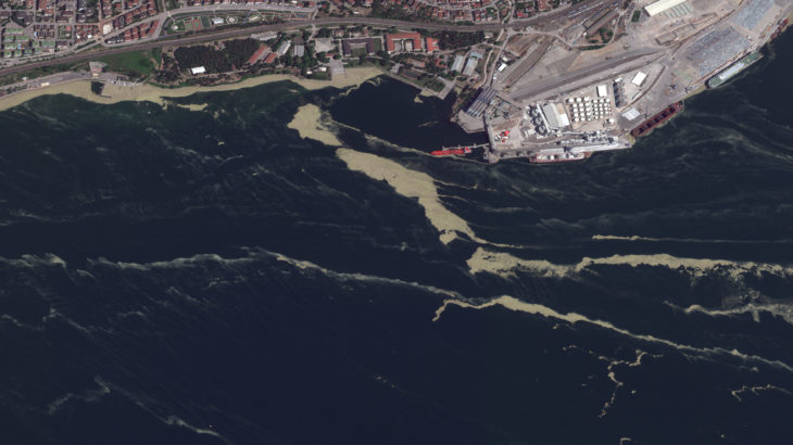 Marmara Denizi'ndeki müsilaj uzaydan görüntülendi: 10 günde 3 kat artış