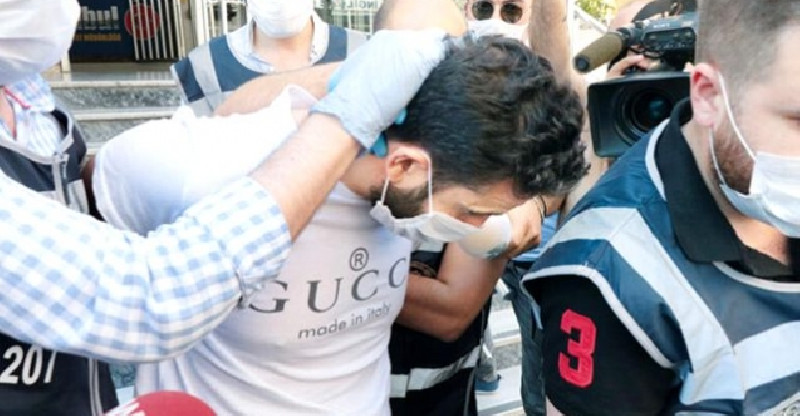 Doktorun boğazını kesen saldırgan, bir yıl hapis yattıktan sonra serbest bırakıldı!