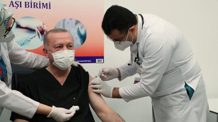 Erdoğan'ın 3. doz aşı itirafı dünya gündeminde