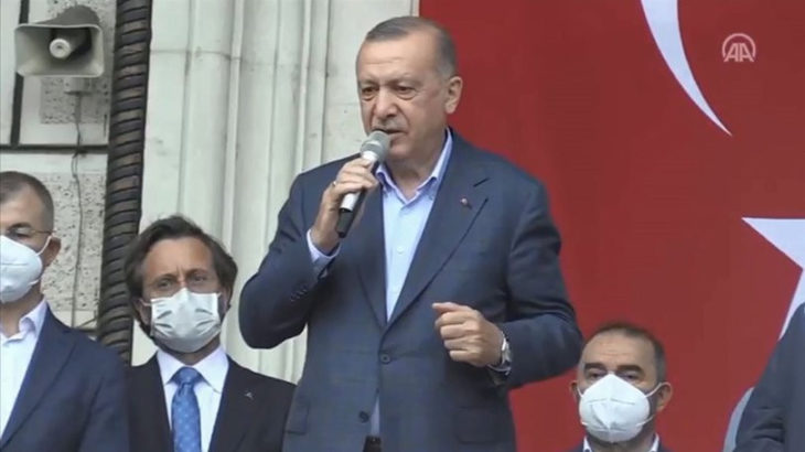 Erdoğan: Felaket imtihandır, ona sabretmek ayrı imtihan