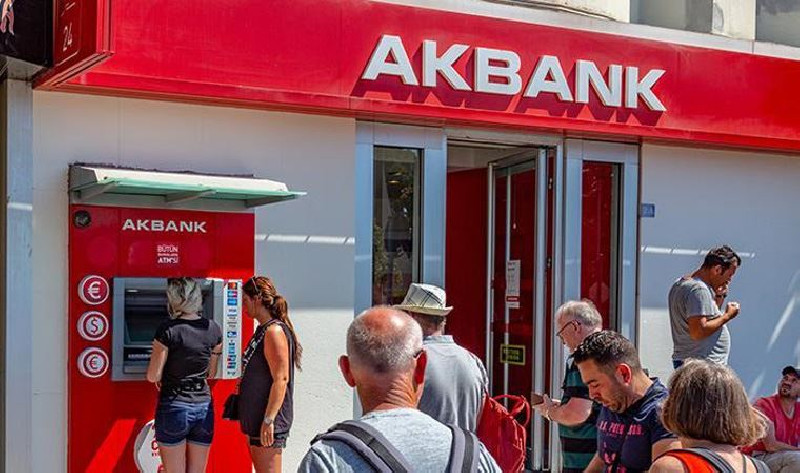 Akbank Genel Müdürü Hakan Binbaşgil'den 2 gün süren sistem krizine dair açıklama