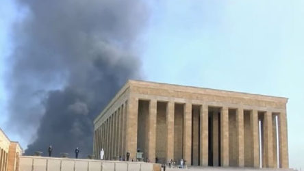 Ankara'da YHT Gar binasında yangın