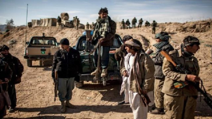 Taliban militanları Afganistan'da 23 vilayet merkezini ele geçirdi