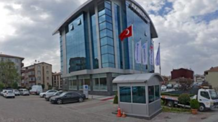 AKP'li belediye deprem toplanma alanını yandaşa kiralamış