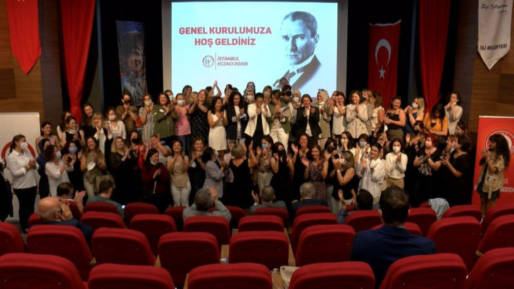 İstanbul Eczacı Odası Başkanı: Pandemide 57 meslektaşımızı ve 20 çalışanımızı kaybettik