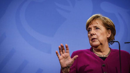Merkel'den feminizm çıkışı