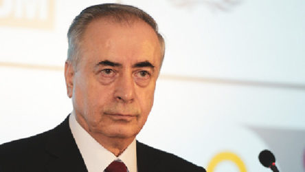 Galatasaray'ın eski başkanı Mustafa Cengiz, yoğun bakıma kaldırıldı