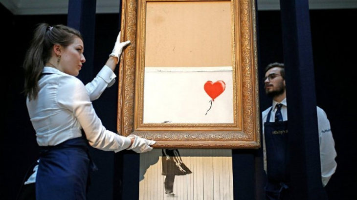 Banksy'nin kendini parçalayan eseri 'Kırmızı Balonlu Kız', tekrar açık artırmaya çıkarılacak