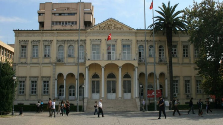 İzmir Valisi: 1520 üniversitelinin barınma ihtiyacının karşılandı