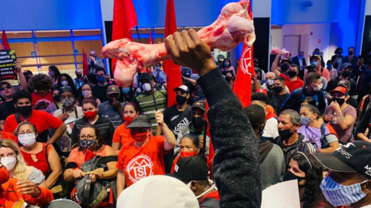 Brezilya'da Evsiz İşçi Hareketi, Sao Paulo Menkul Kıymetler Borsası'nı bastı