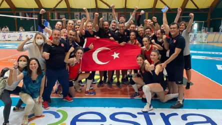 İşitme Engelliler Kadın Voleybol Milli Takımı, dünya şampiyonu oldu