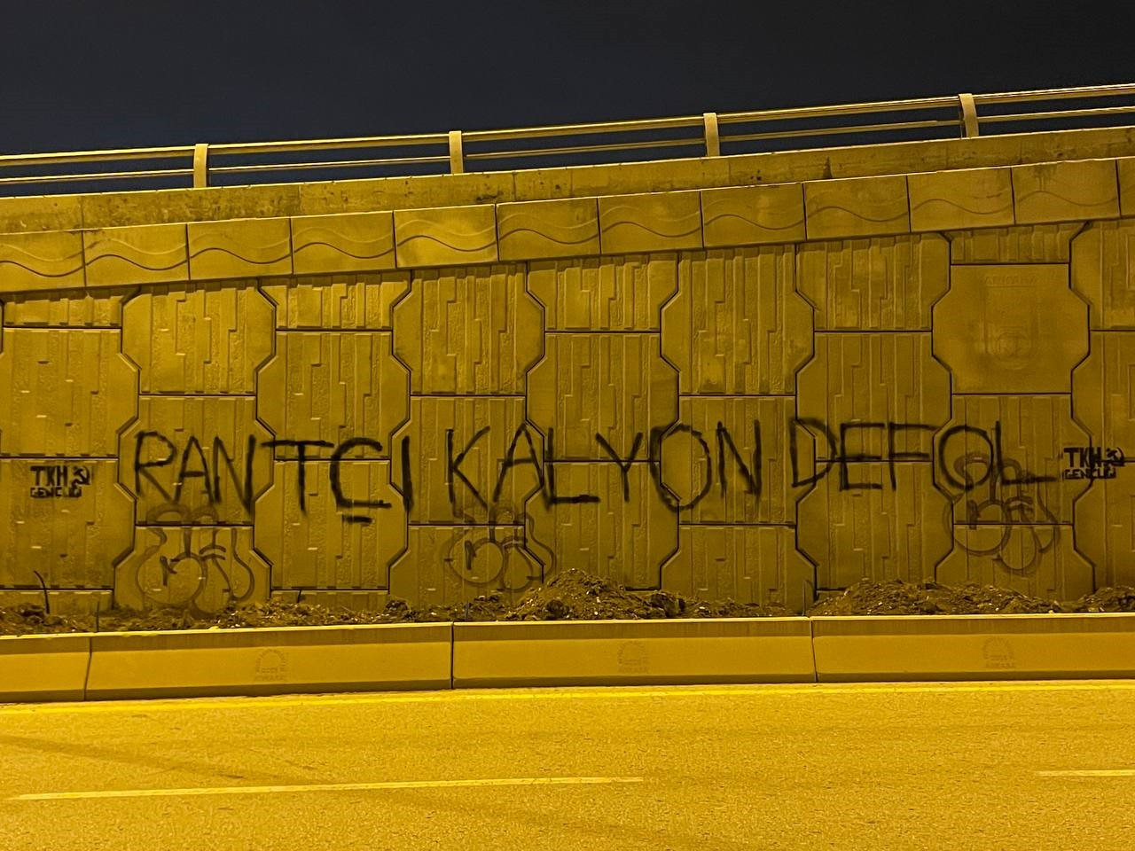 Hacettepe Üniversitesi öğrencileri: Rantçı Kalyon defol!