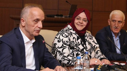 Türk-İş Başkanı Atalay: İşverenlerin üzerindeki yükü almak gerekiyor
