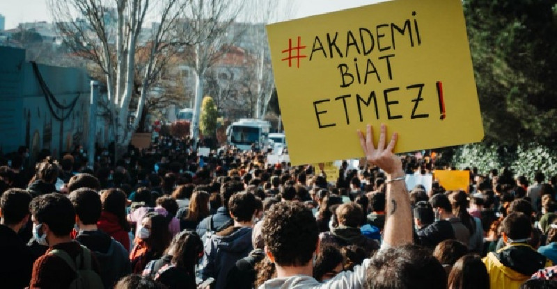 Tutuklu Boğaziçi Üniversitesi öğrencileri tahliye edildi