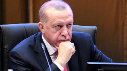 Erdoğan'ın açtığı 'beşli çete' davası reddedildi