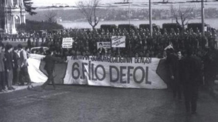 Türkiye'nin NATO'ya girişinin 70. yılında Dolmabahçe'de protesto