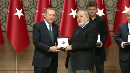 Ortaylı'dan Erdoğan'a 'çocuk' tepkisi