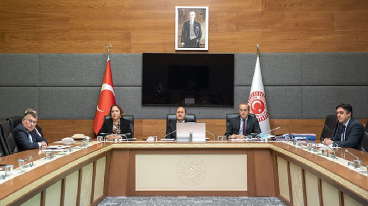 Komisyon HDP'li Güzel için toplandı: Kerestecioğlu'ndan çözüm süreci hatırlatması