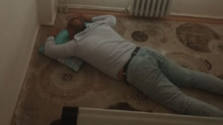 Müdür mescitte uyurken görüldü, fotoğraf çekenlere soruşturma açıldı