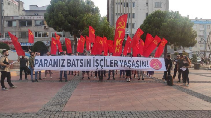 TKH asbestli gemiye karşı sokağa çıktı: Paranız batsın, işçiler yaşasın!