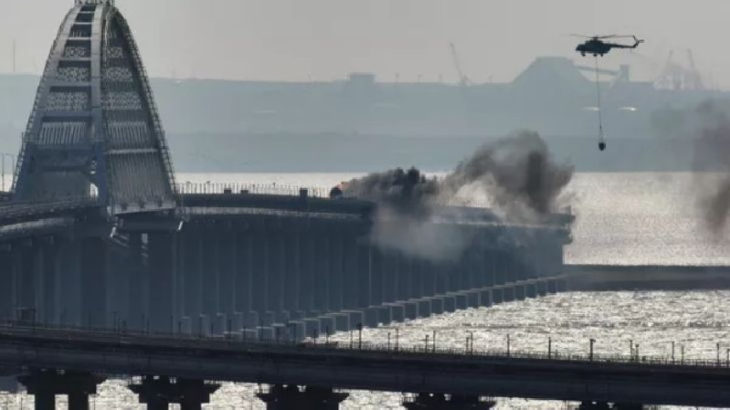 Kırım Köprüsü'nde patlama