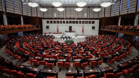 'SGK açıklarının nedenlerinin araştırılması' önerisi AKP ve MHP oylarıyla reddedildi