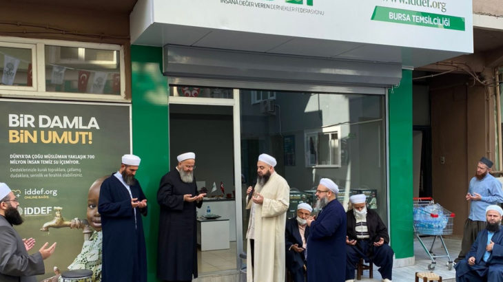 “İsmailağa cemaatinin yurt dışı hizmet birimi” olarak tanıtan İDDEF, deprem için bağış toplamaya başladı