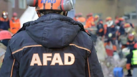 Kriz Diyanet'i teğet geçip AFAD'ı vurdu: Kurtarma aracı alamıyorlar