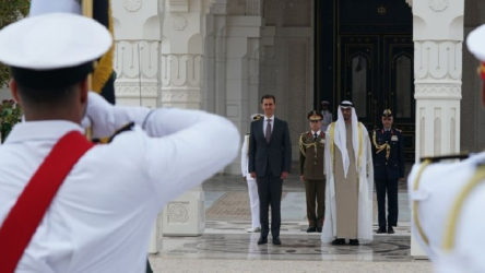 Esad, Birleşik Arap Emirlikleri'nde
