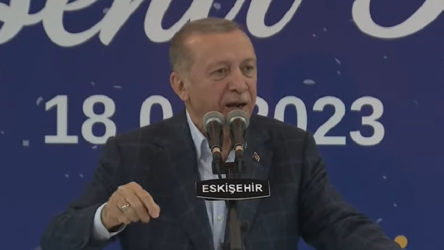 Erdoğan: Ne kadar imansız, kitapsız, komünist varsa TV'lerde konuşturuyorlar