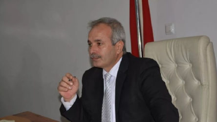 Saadet Partili belediye başkanı AKP'ye geçti