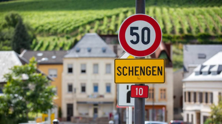 Avrupa Komisyonu'ndan Schengen yanıtı