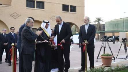 İran'ın Riyad Büyükelçiliği 7 yıl sonra yeniden açıldı