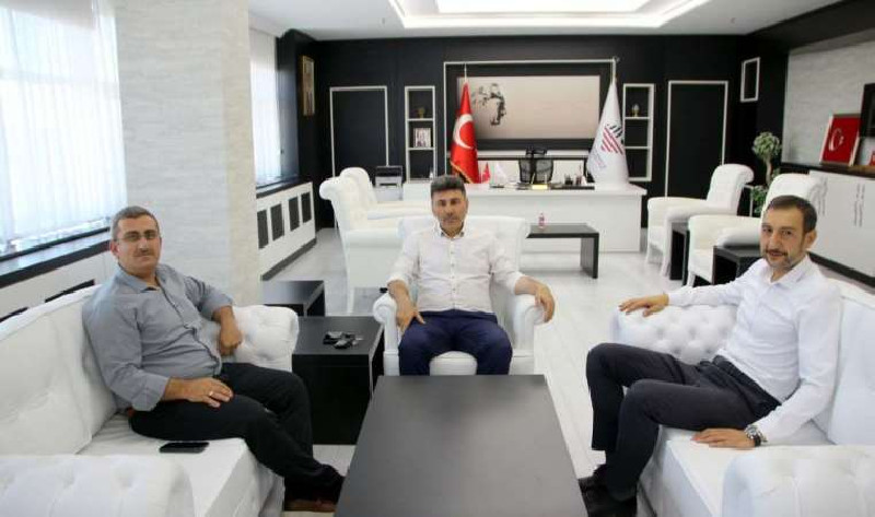 AKP Kilis İl Başkanı ve İstanbul Cumhuriyet Başsavcı Vekili’nden, Kilis 7 Aralık Üniversitesi Rektörü’ne ziyaret!