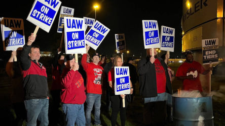 ABD'de grevlere halk desteği